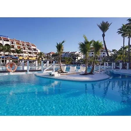 Il Centro Delle Vacanze Плая-де-лас-Америкас